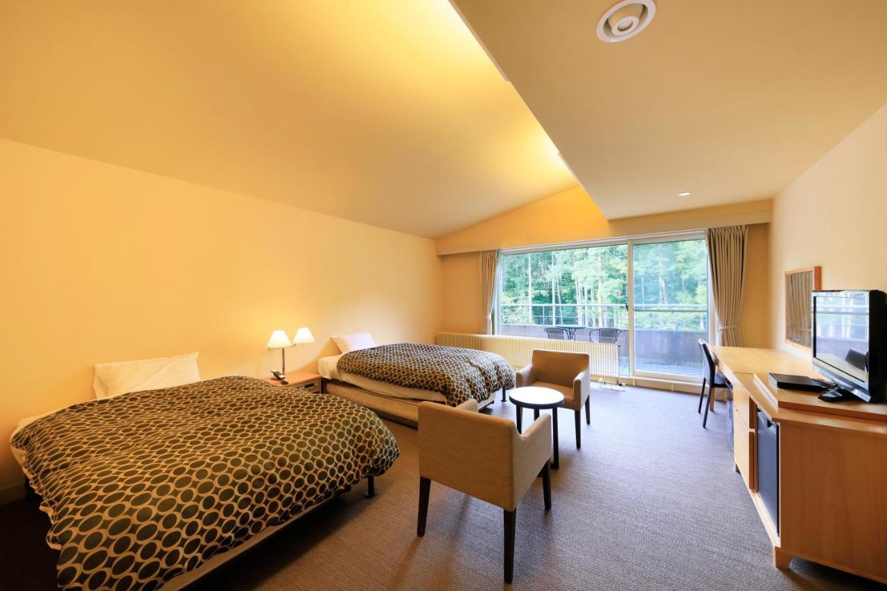 Yutorelo Tateshina Hotel With Dogs Тино Экстерьер фото